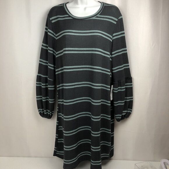 As U Wish Womens Size 0X Shift Dress Lantern Sleeve Gray Sage Striped New Tags - Picture 1 of 14
